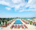 Foto Hotel		Bauman Casa Karon Beach in		Muang, Phuket 83100 Thailand