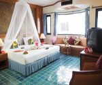 Foto Hotel		Your Place Inn Karon in		Karon Beach Phuket, 83100 Thailand