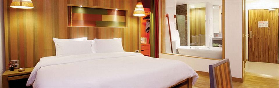 Patong Beach Hotel Ansicht Deluxe-Zimmer